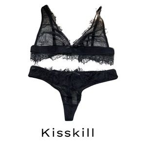 NWT KISSKILL LACE BRALETTE AND THONG - SIZE MEDIUM